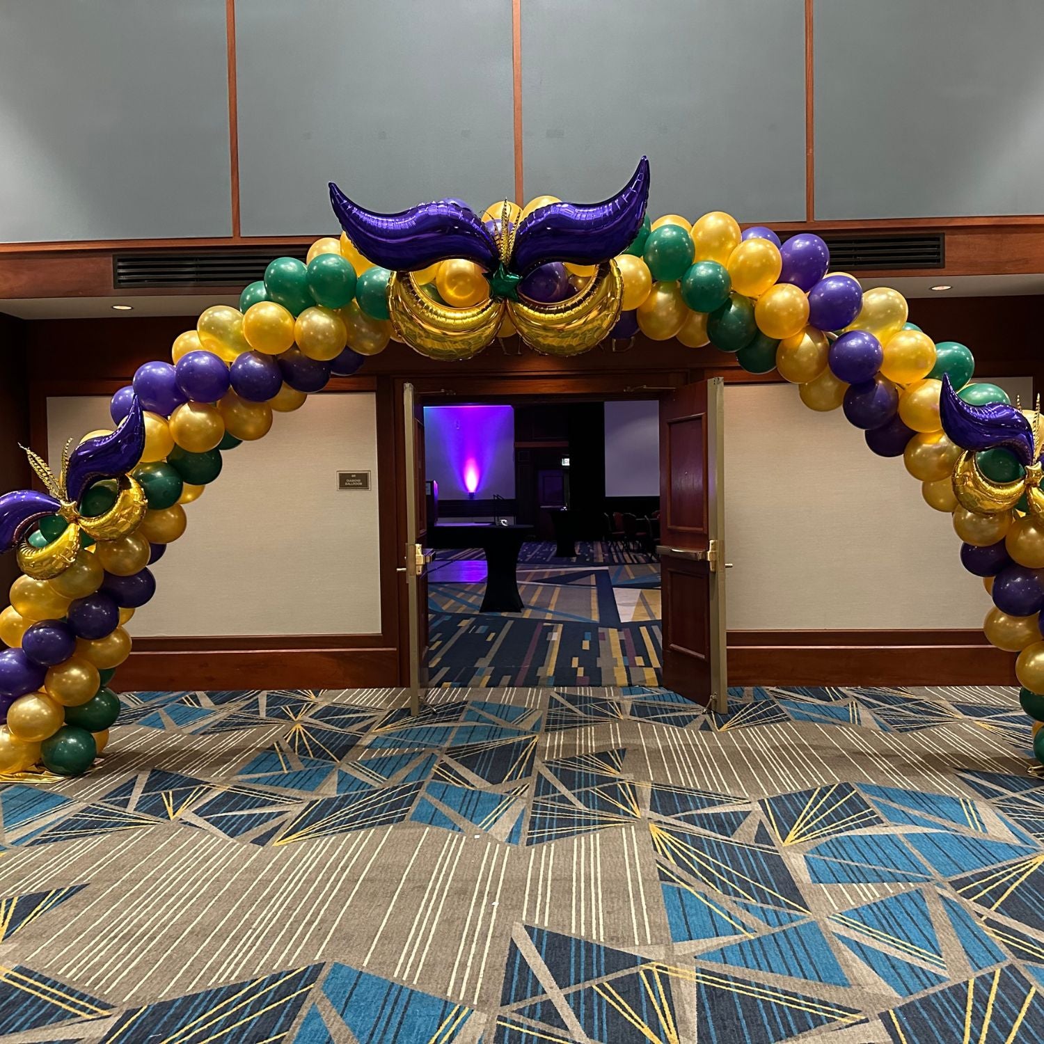My Custom Balloons  Traditional Balloon Arches 22 ft long