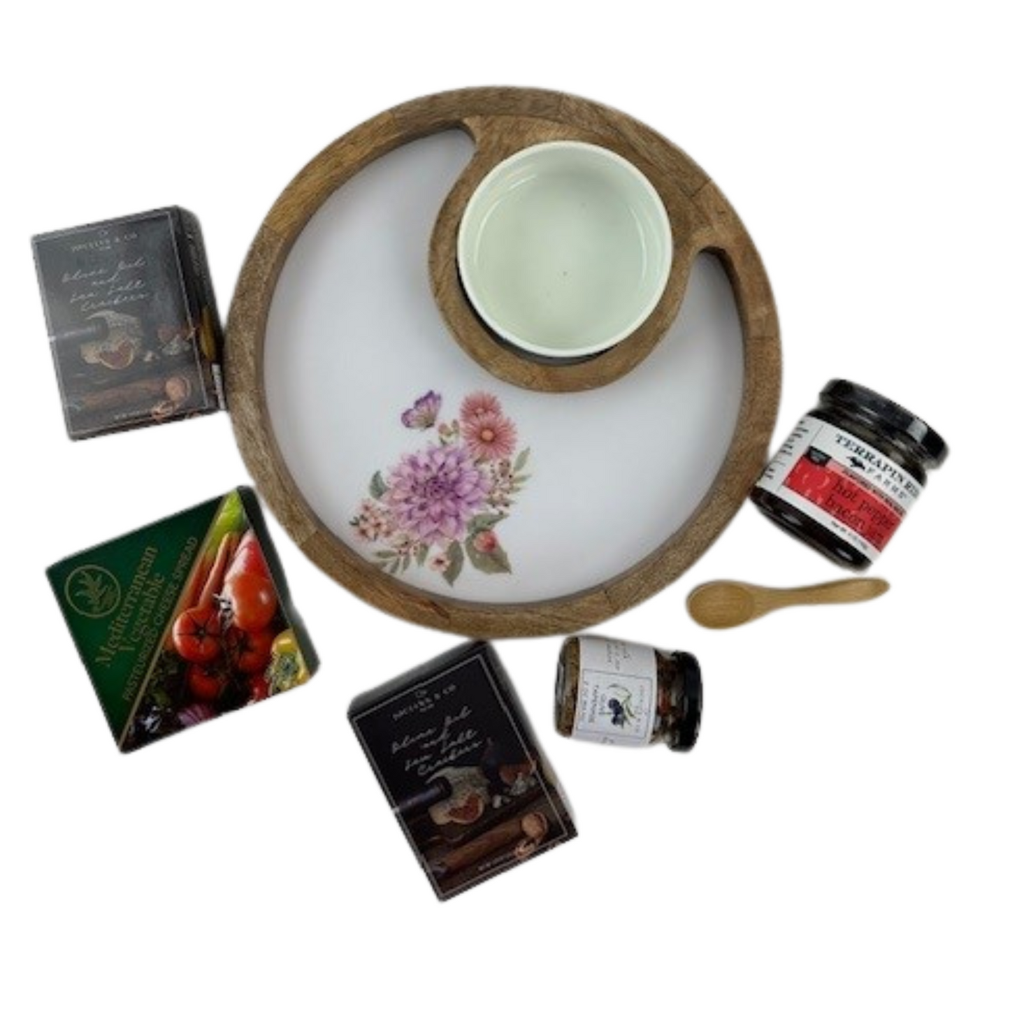 Circular Dip Tray with chips and dip